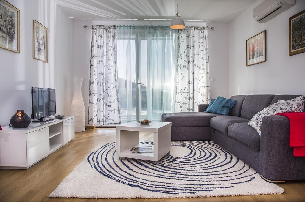 Apartment Belavista Split Exterior photo